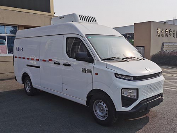 面包純電動冷藏車